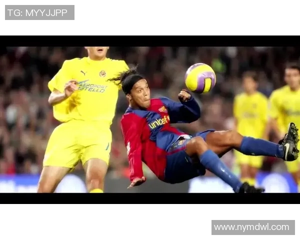 足球场上的幽默时刻那些明星球员的搞笑瞬间大盘点